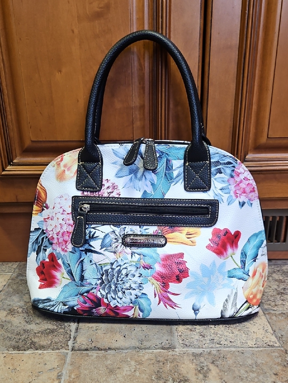 Stone Mountain USA Floral Dome Satchel